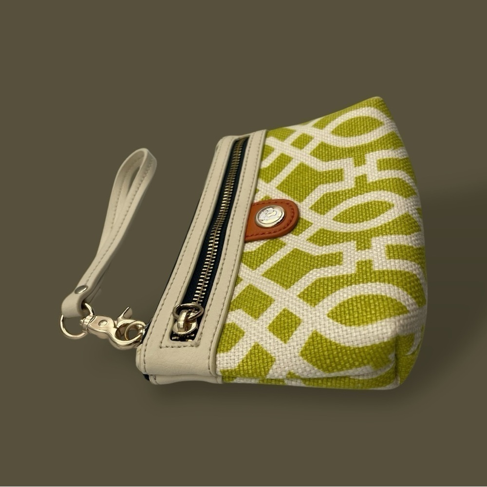 Spartina 449 Hayward Tassel Wristlet 
(Tassel Zipper Pull not included) Green - Picture 3 of 15